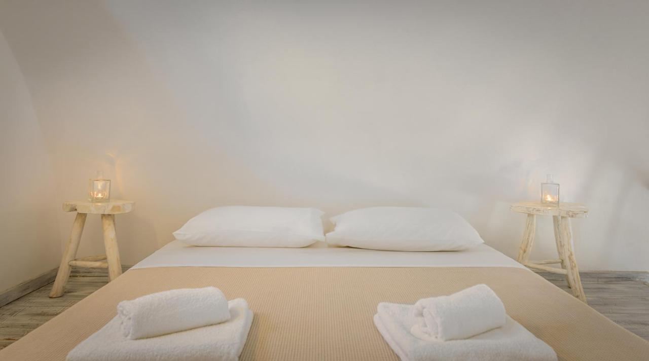 Santolia Caldera Aparthotel โอยา ภายนอก รูปภาพ